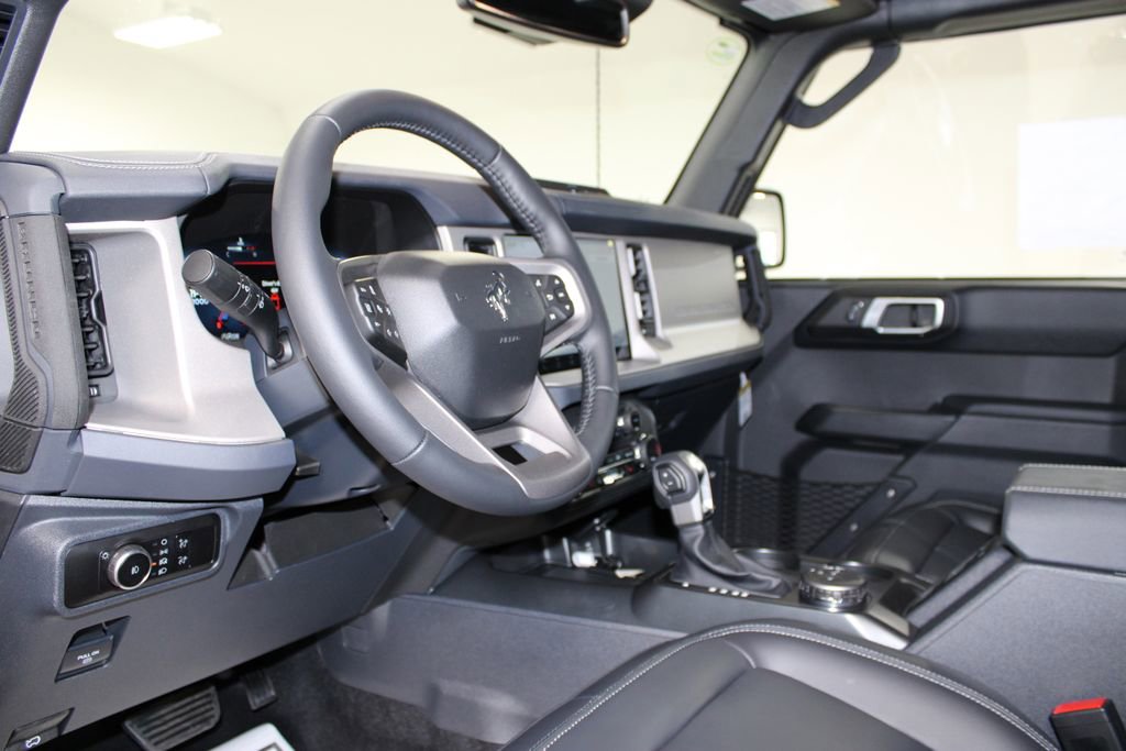 New 2026 Ford Bronco Outer Banks AWD/4WD image 23