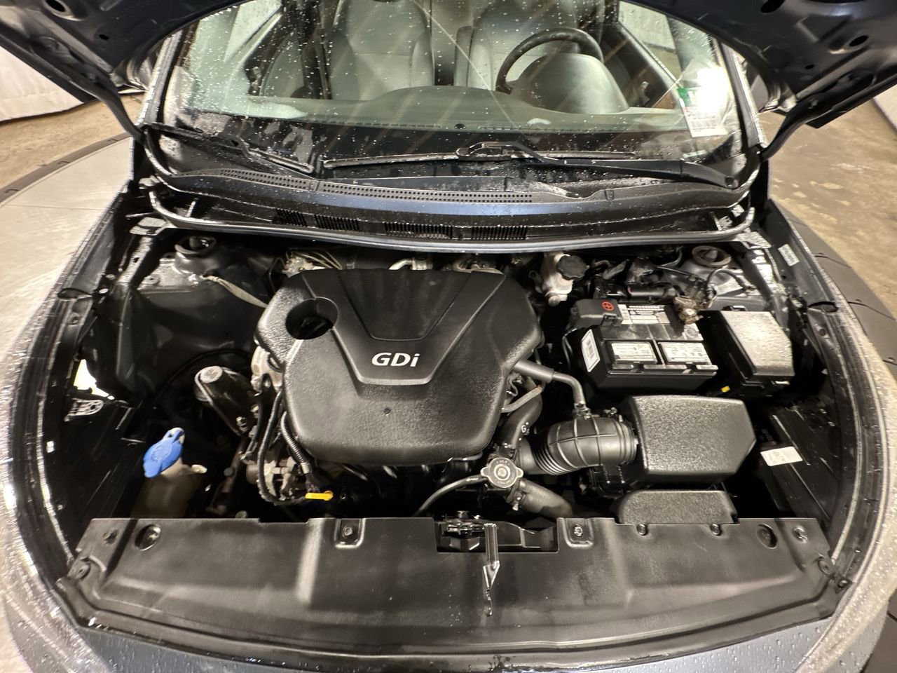 Used 2012 Hyundai Accent GLS w/ Comfort Pkg 2 FWD image 30