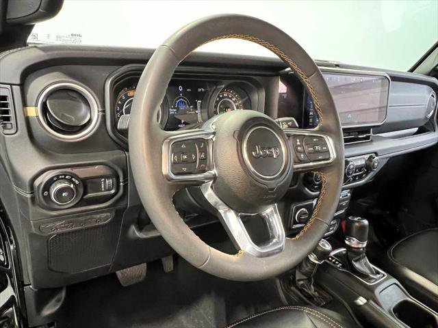 Certified 2024 Jeep Wrangler Sahara w/ Technology Group image 27