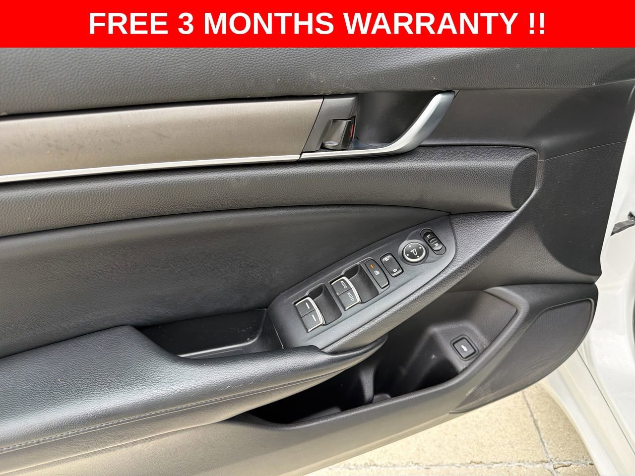 Used 2018 Honda Accord LX image 12