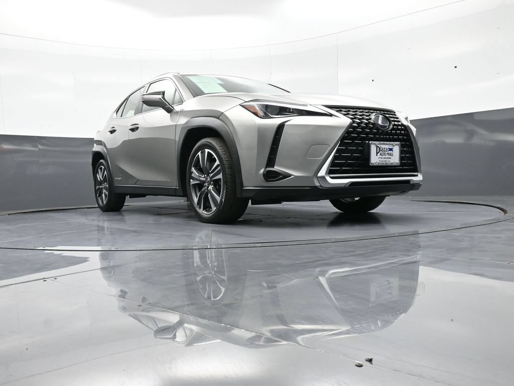 Used 2020 Lexus UX 250h w/ Accessory Package 2 AWD/4WD image 28