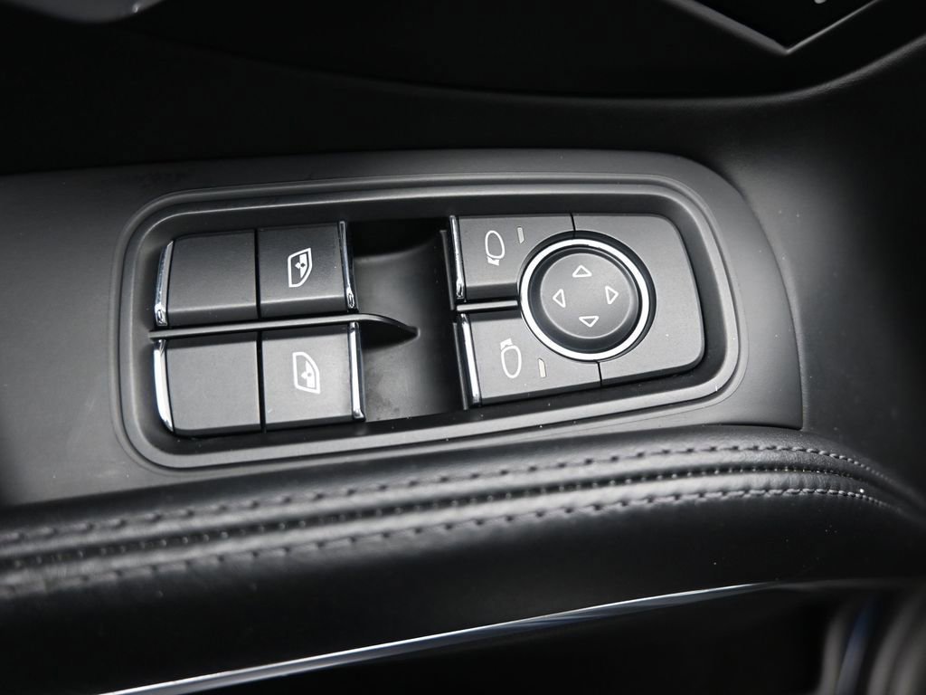 Used 2017 Porsche 911 Carrera S image 18