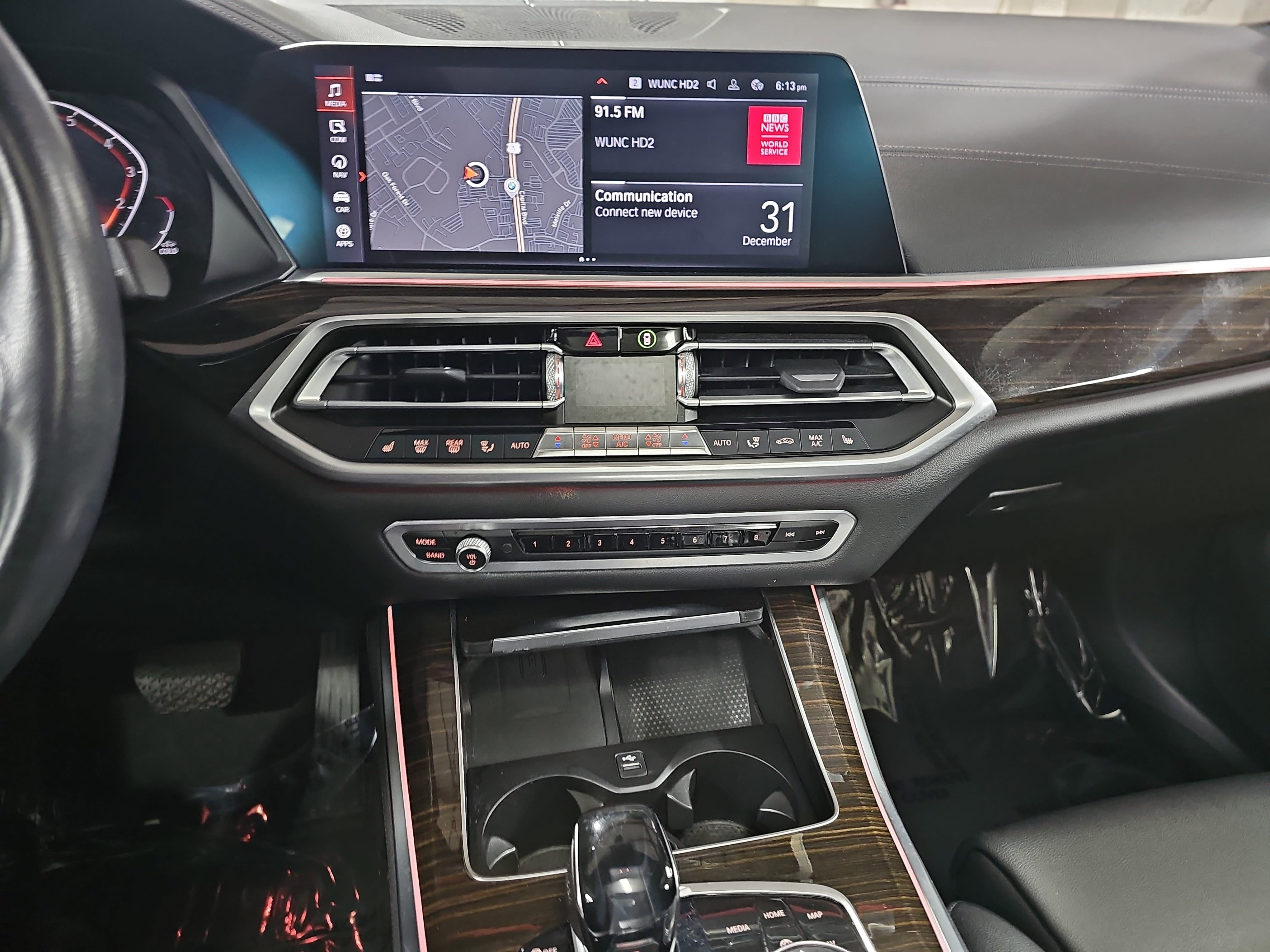 Used 2020 BMW X5 xDrive40i w/ Premium Package image 22