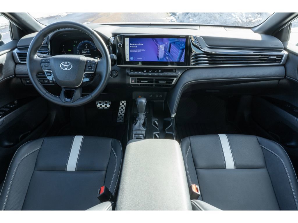 Certified 2025 Toyota Camry SE image 20