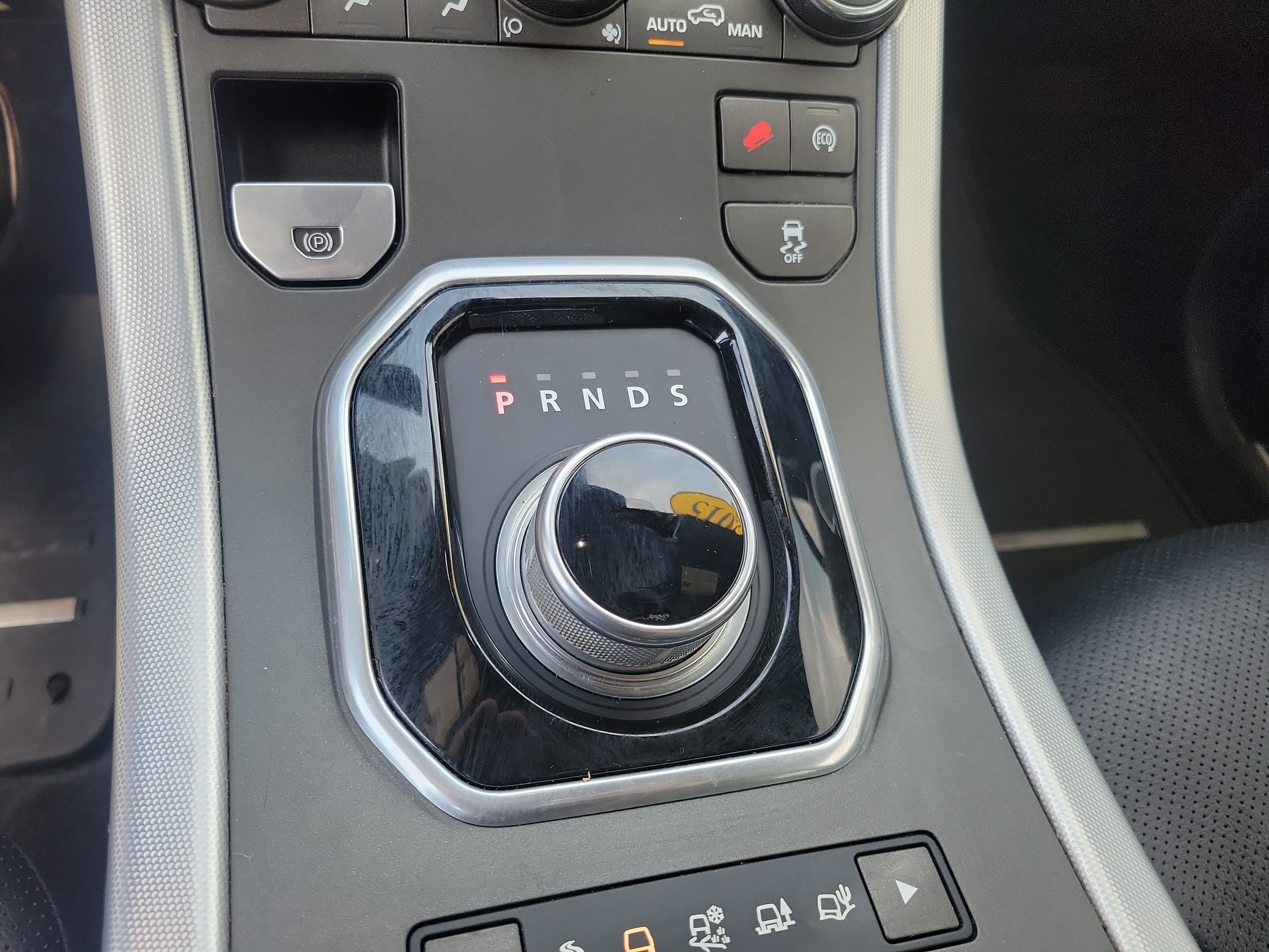 Used 2015 Land Rover Range Rover Evoque Dynamic AWD/4WD image 20