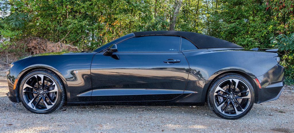 Used 2019 Chevrolet Camaro SS w/ LPO, Camaro Insignia Package RWD image 3