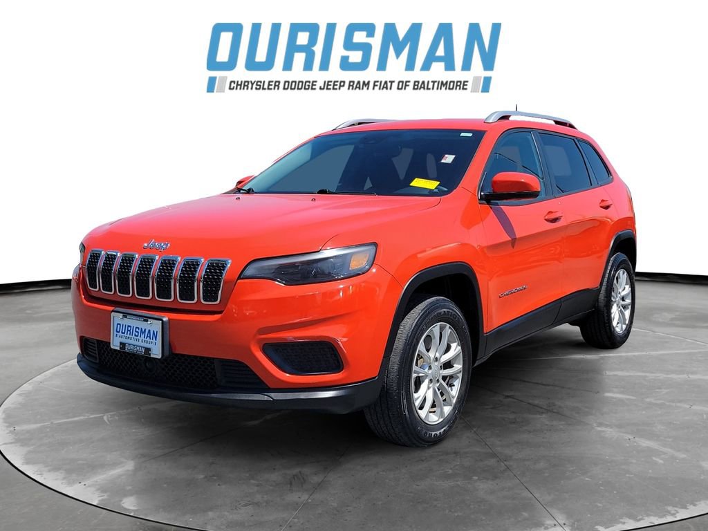 Used 2021 Jeep Cherokee Latitude w/ Mopar Interior Package AWD/4WD image 2