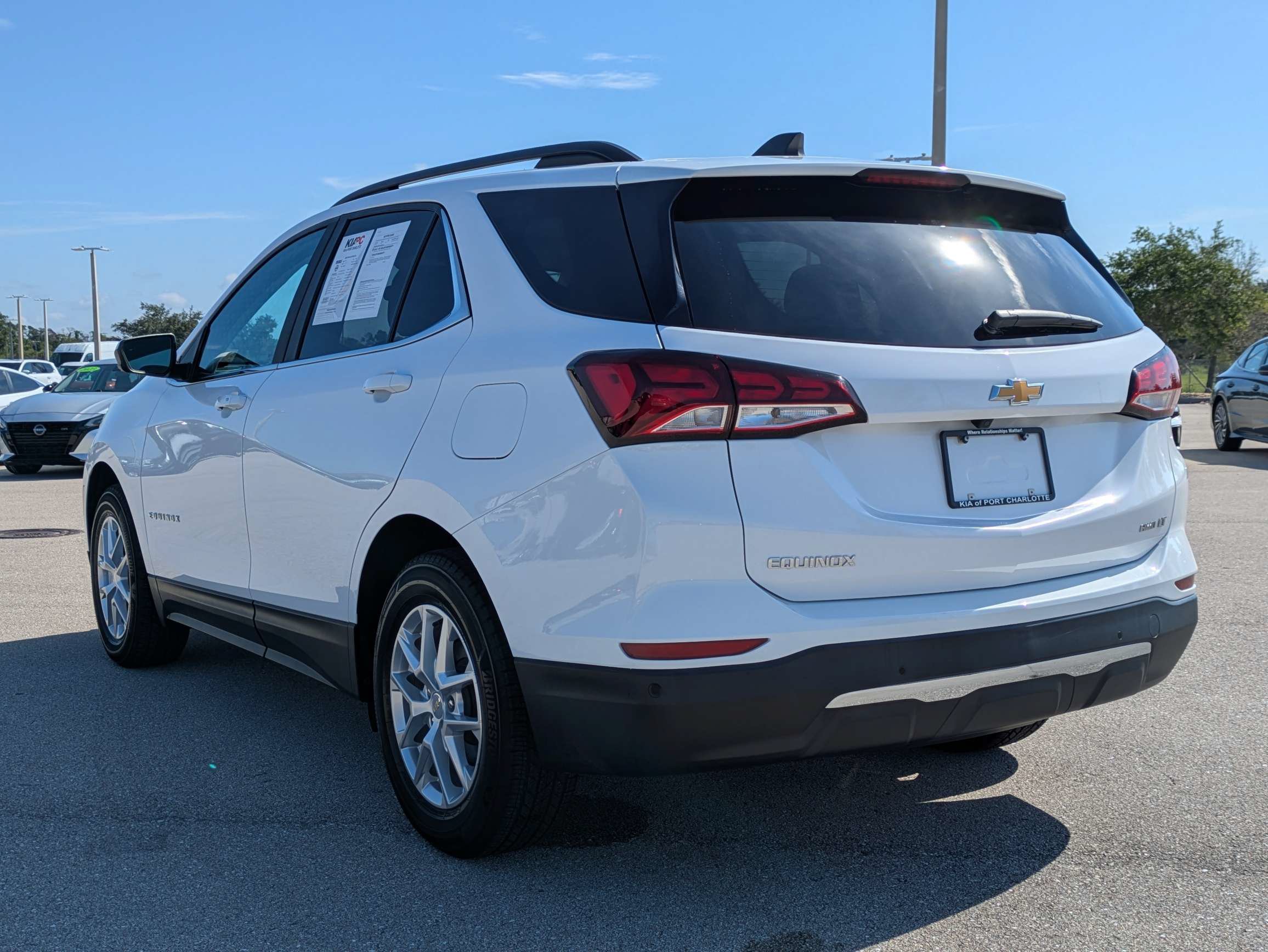 Used 2022 Chevrolet Equinox LT AWD/4WD image 7