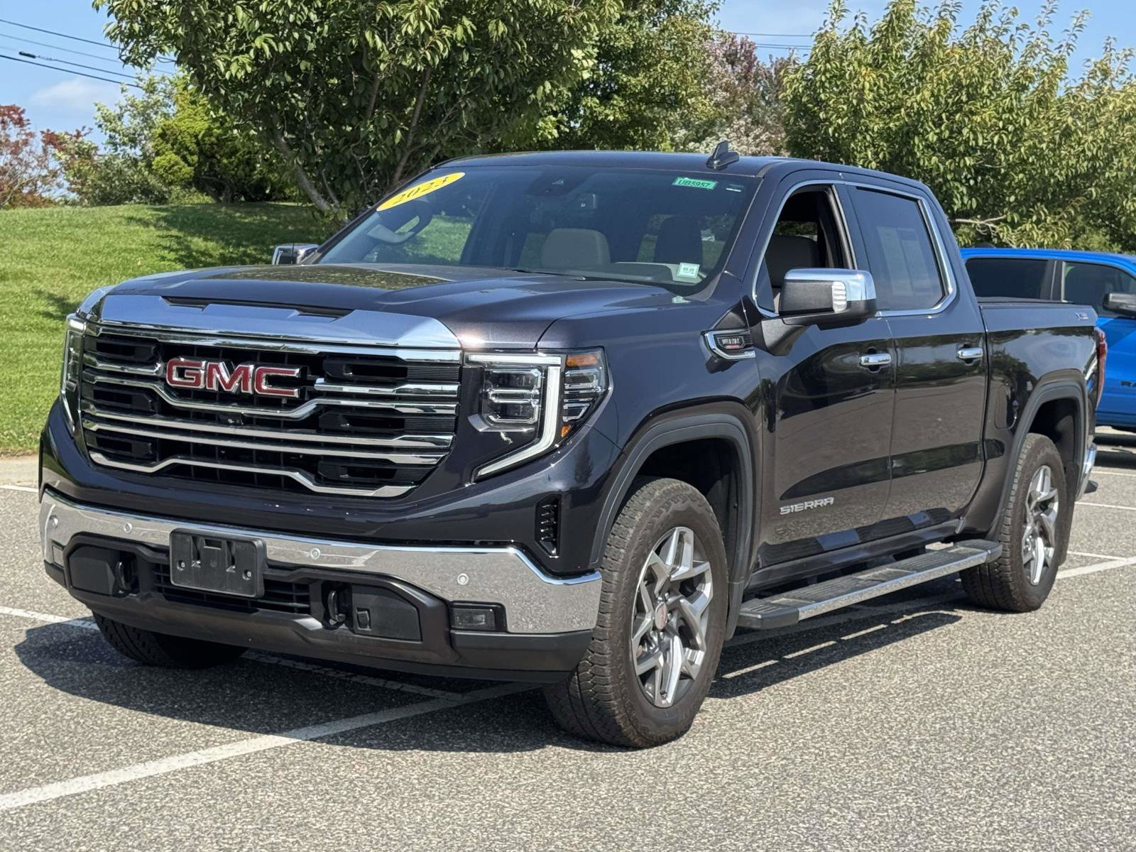 Used 2023 GMC Sierra 1500 SLT w/ SLT Premium Plus Package