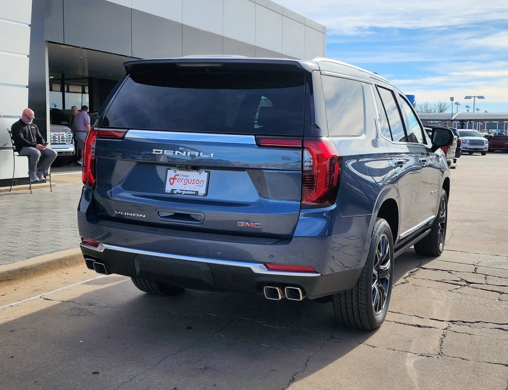 New 2026 GMC Yukon Denali w/ Denali Reserve Package image 3