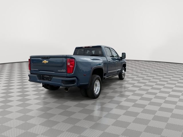 New 2026 Chevrolet Silverado 3500 High Country w/ High Country Premium Package AWD/4WD image 14