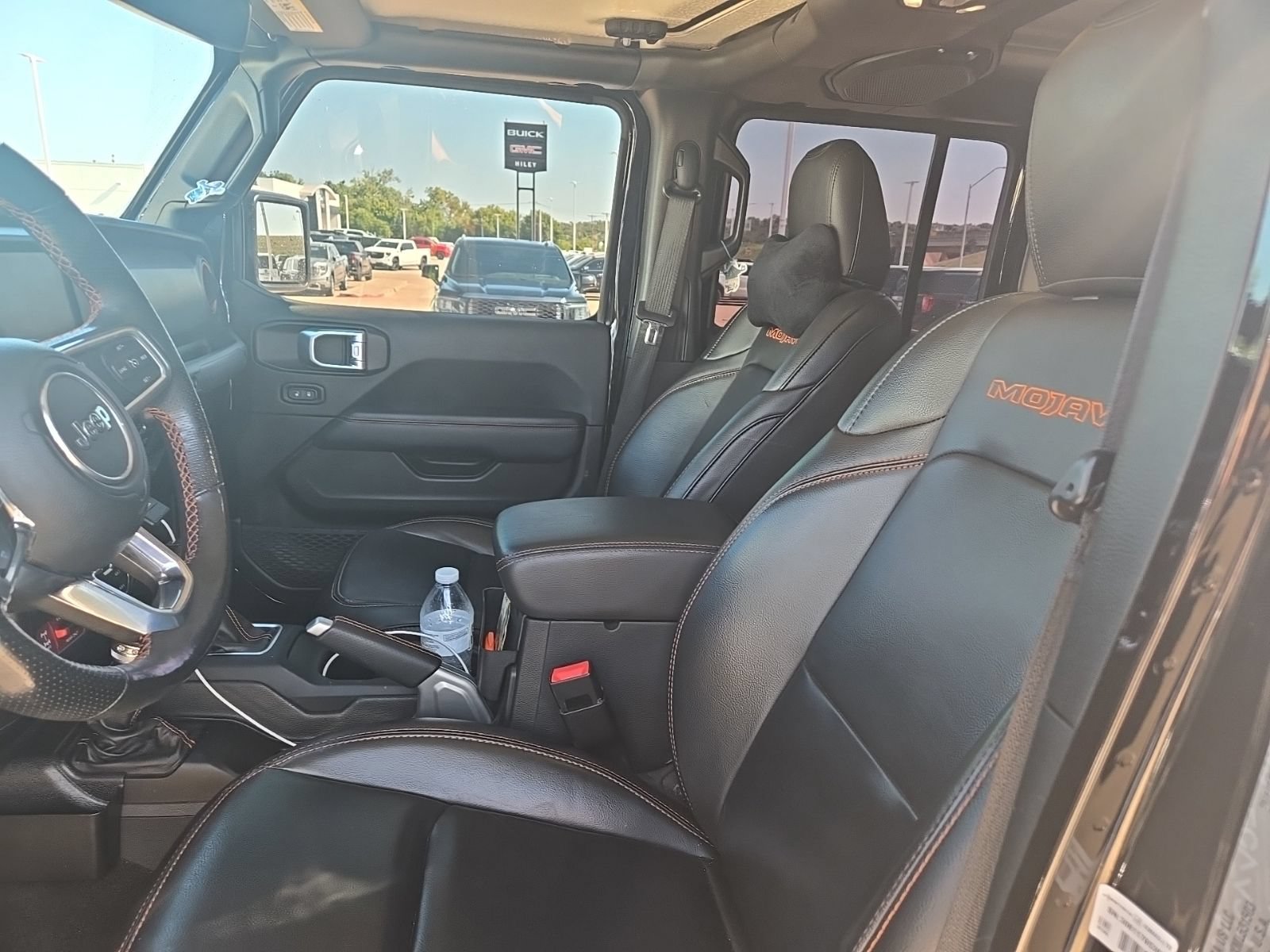 Used 2021 Jeep Gladiator Mojave AWD/4WD image 11