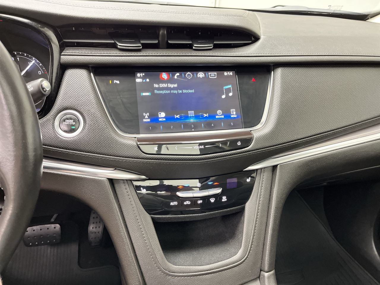 Used 2019 Cadillac XT5 Luxury AWD/4WD image 18