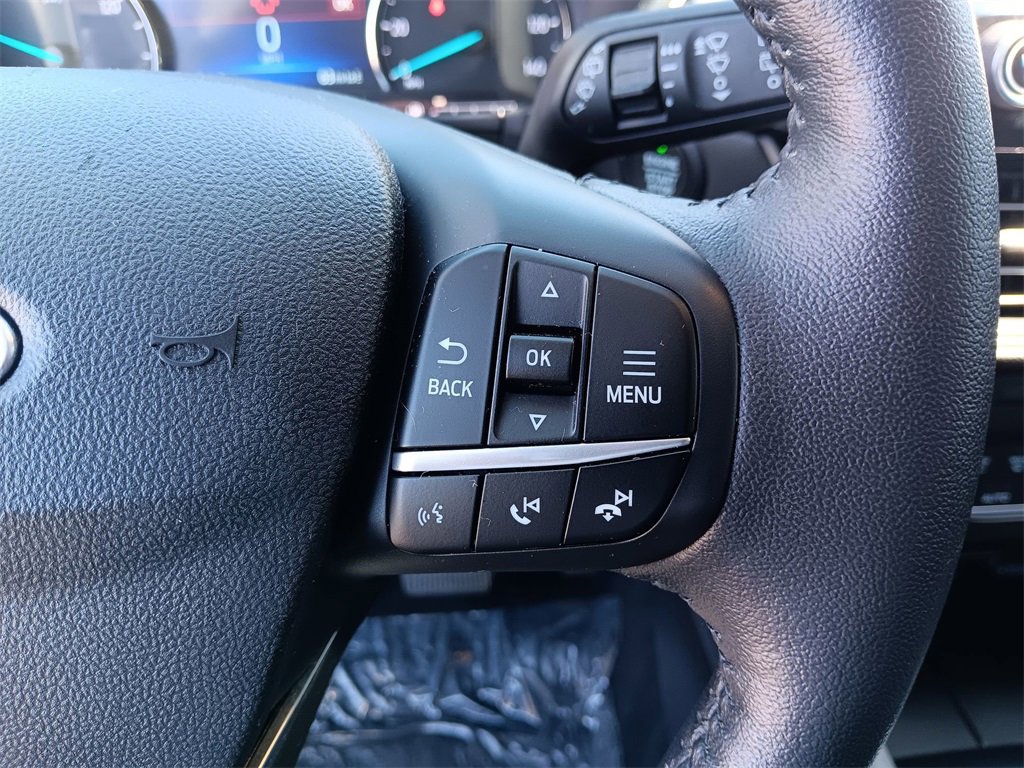 Used 2022 Ford Escape SE image 16