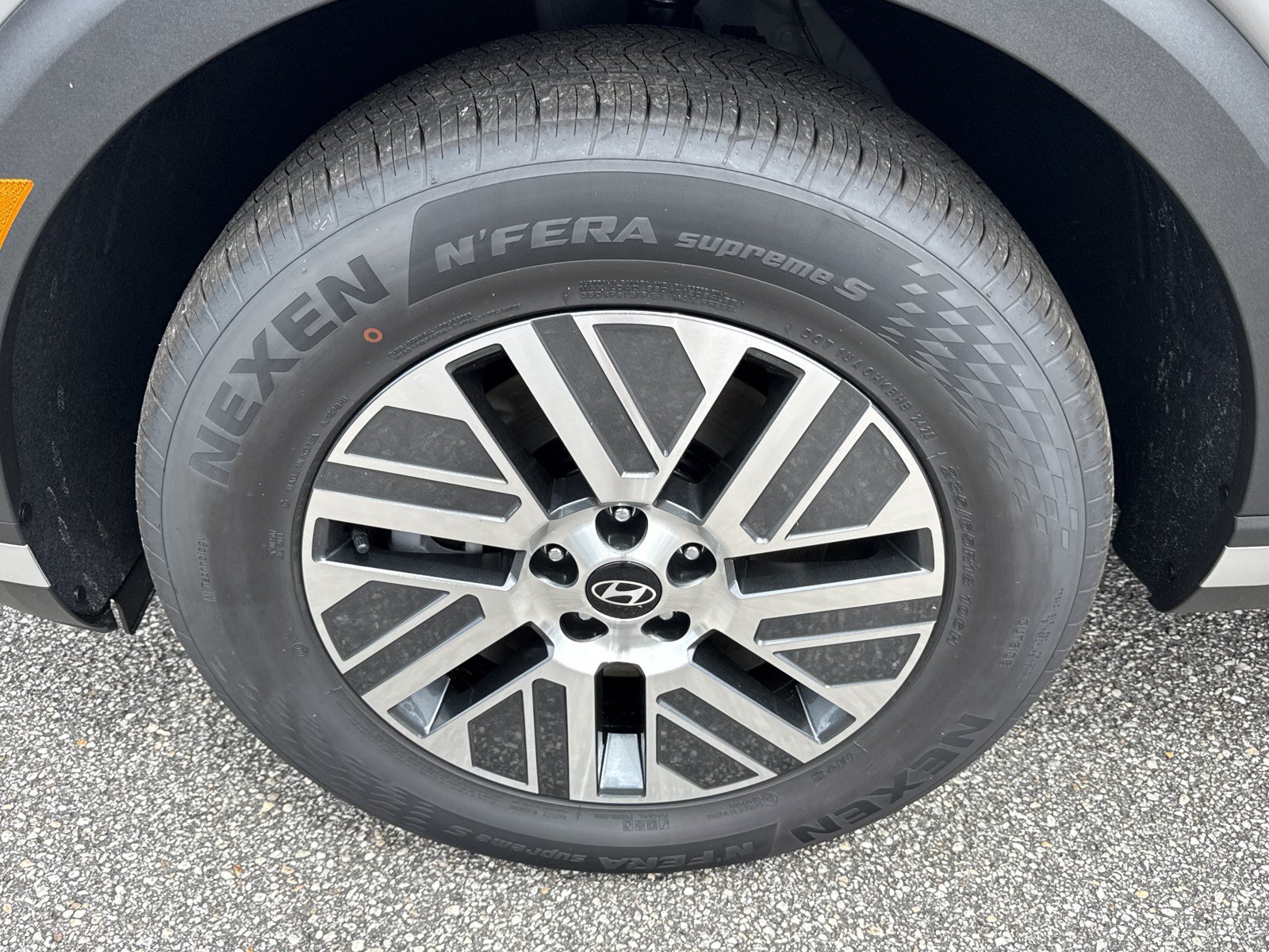 New 2027 Hyundai Palisade SEL Premium FWD image 9