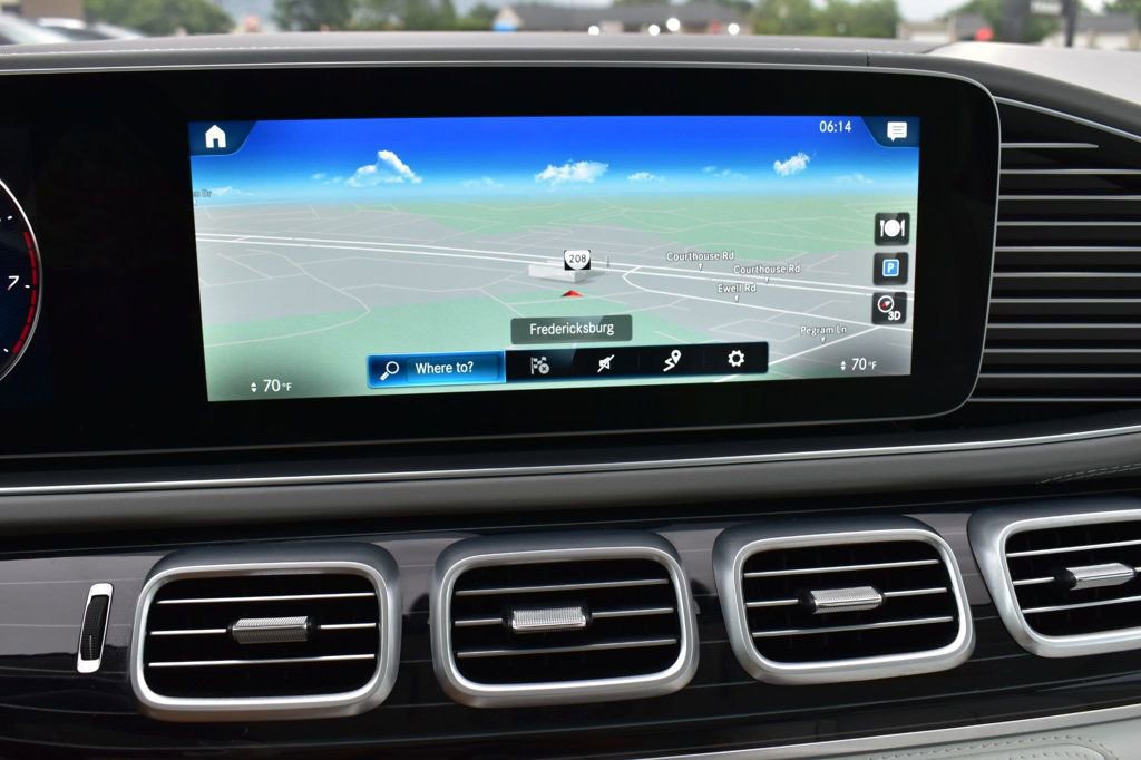 Used 2023 Mercedes-Benz Maybach GLS 600 4MATIC image 38