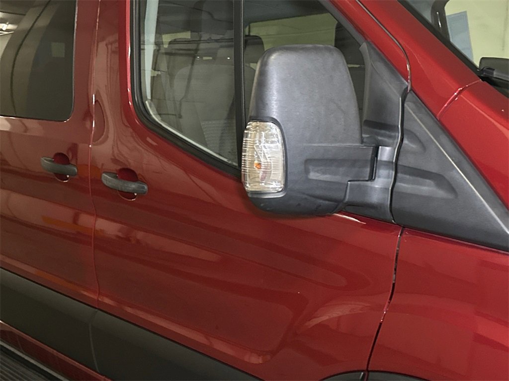 Used 2020 Ford Transit 150 XLT image 9
