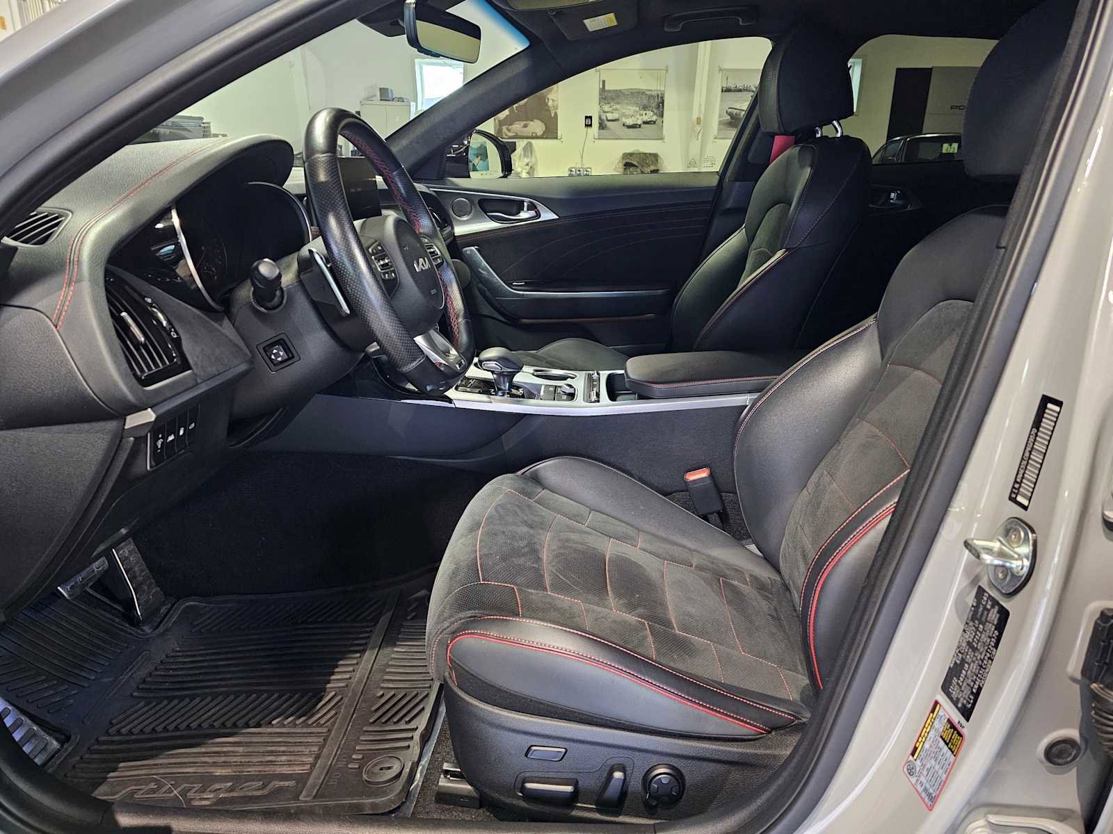 Used 2023 Kia Stinger GT2 w/ Option Group 015 image 21