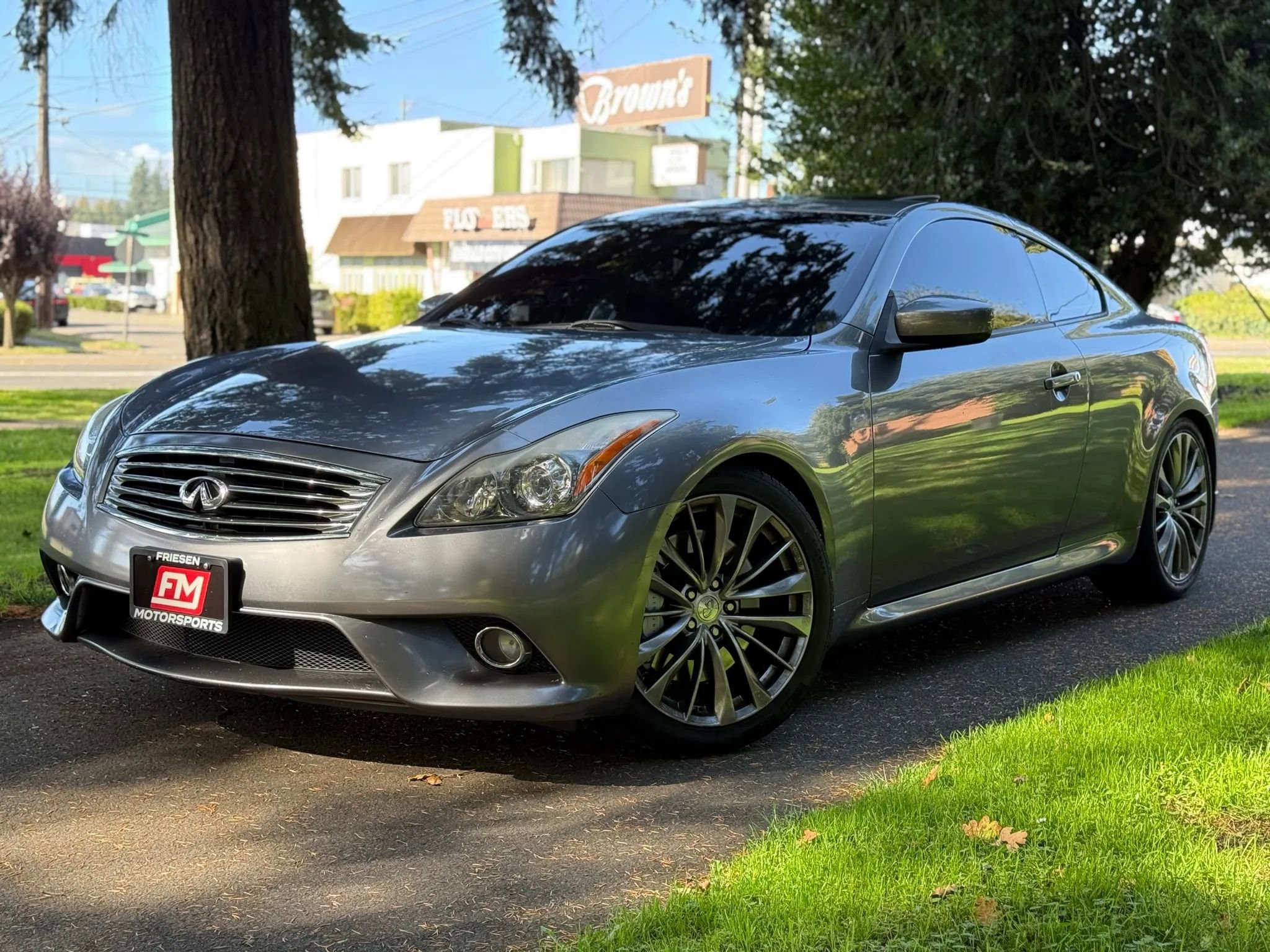 Used 2013 INFINITI G37 Journey w/ Premium Pkg