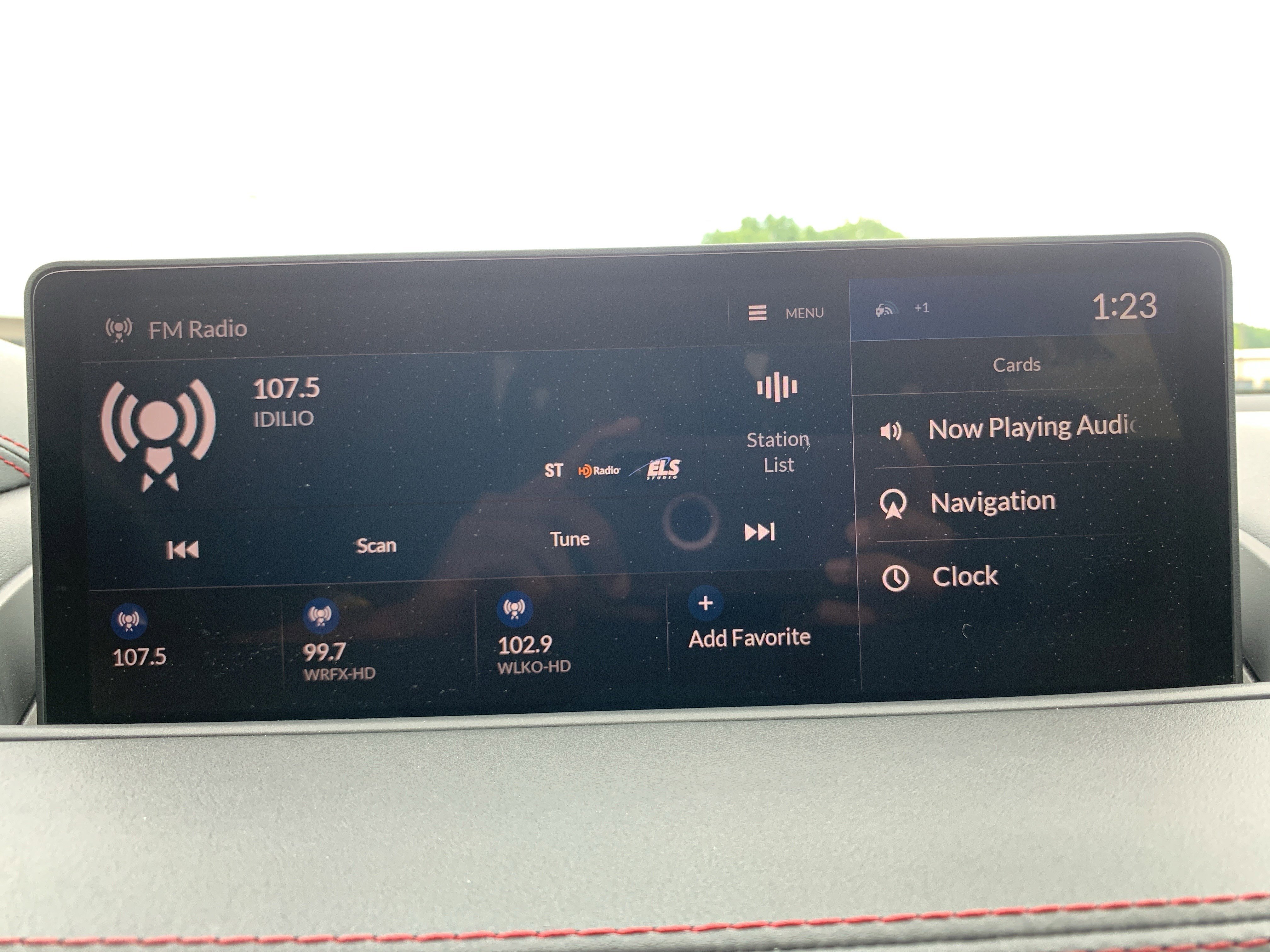 Used 2022 Acura MDX A-Spec AWD/4WD image 23