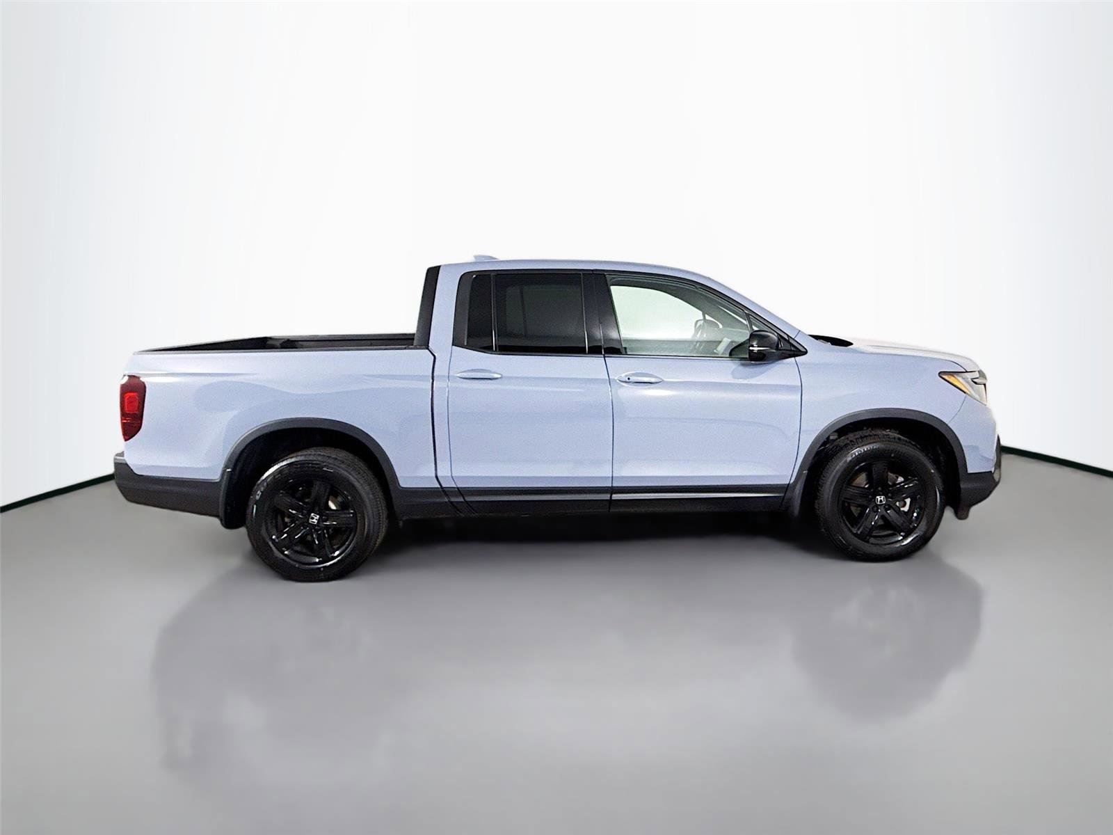 Used 2023 Honda Ridgeline Black Edition image 8