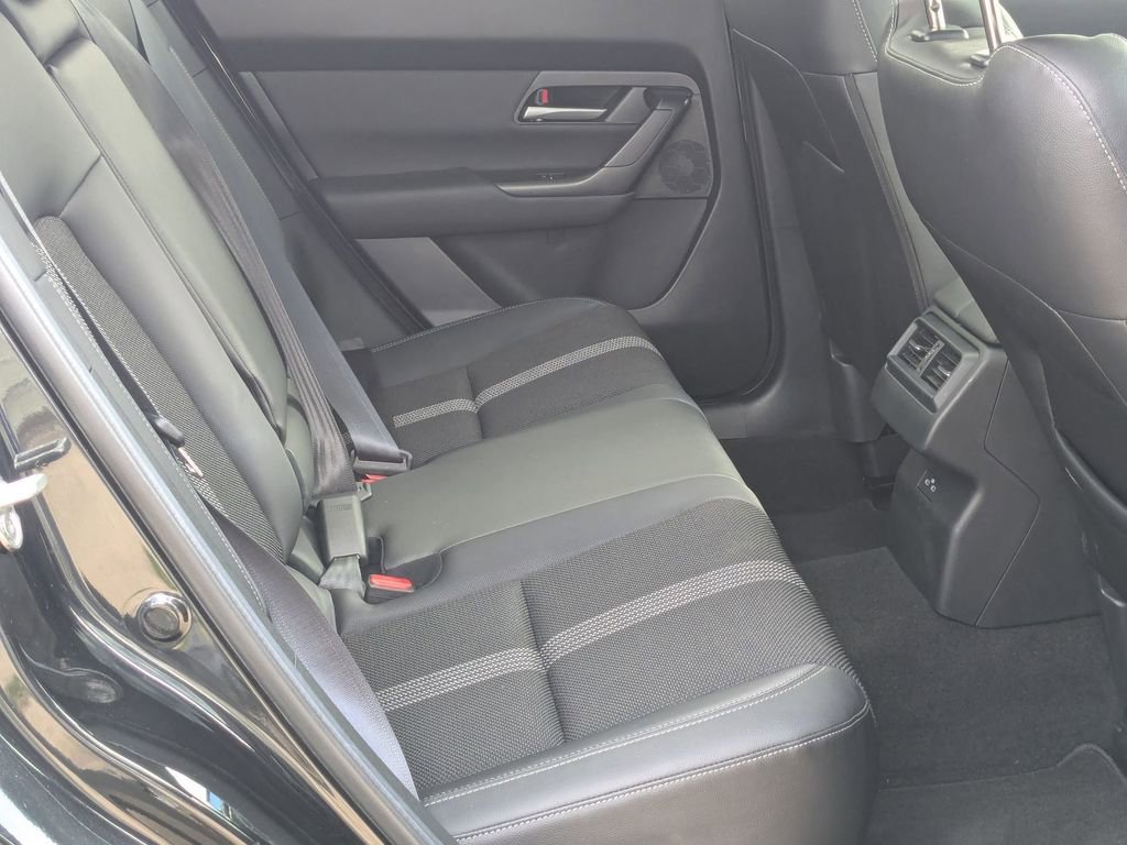 Used 2025 MAZDA CX-50 AWD 2.5 S w/ Premium Package image 32