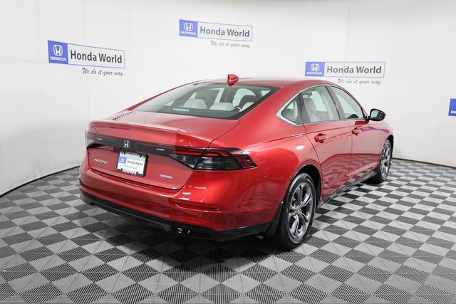 New 2025 Honda Accord EX-L image 4