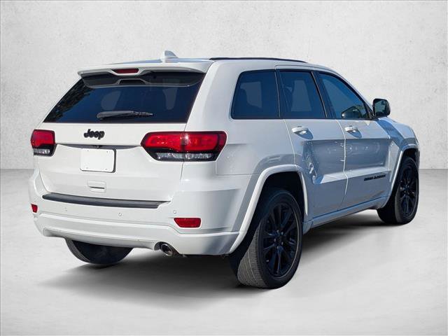 Used 2019 Jeep Grand Cherokee Altitude RWD image 5