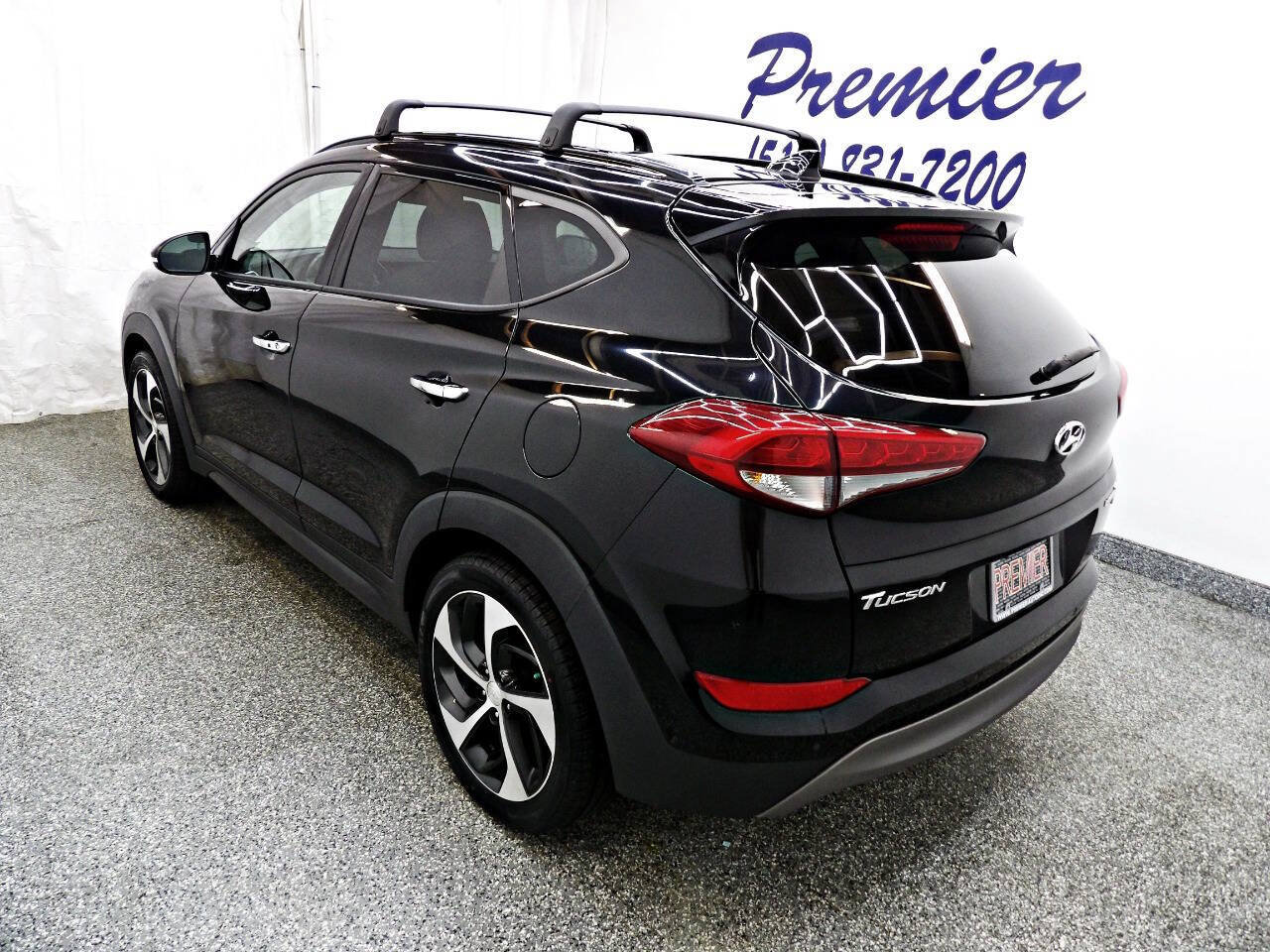 Used 2016 Hyundai Tucson Limited w/ Option Group 03 AWD/4WD image 4