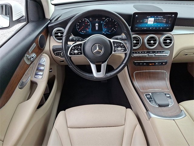 Used 2022 Mercedes-Benz GLC 300 4MATIC image 11