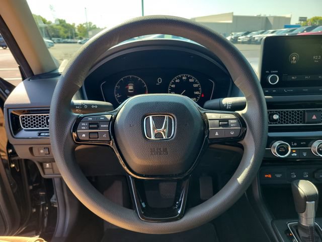 Used 2025 Honda Civic LX image 30