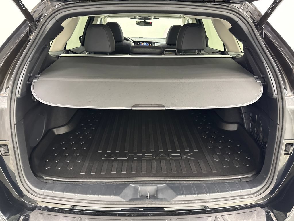 Certified 2024 Subaru Outback Onyx Edition AWD/4WD image 27