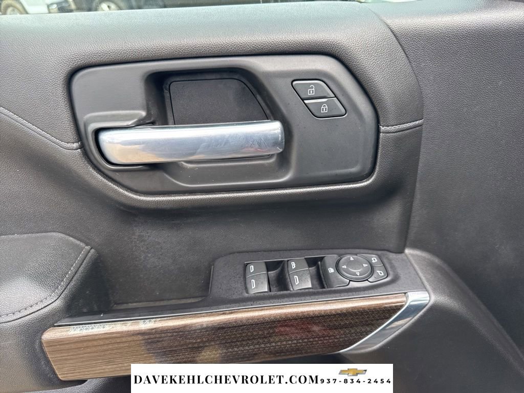 Used 2019 Chevrolet Silverado 1500 LT Trail Boss AWD/4WD image 18