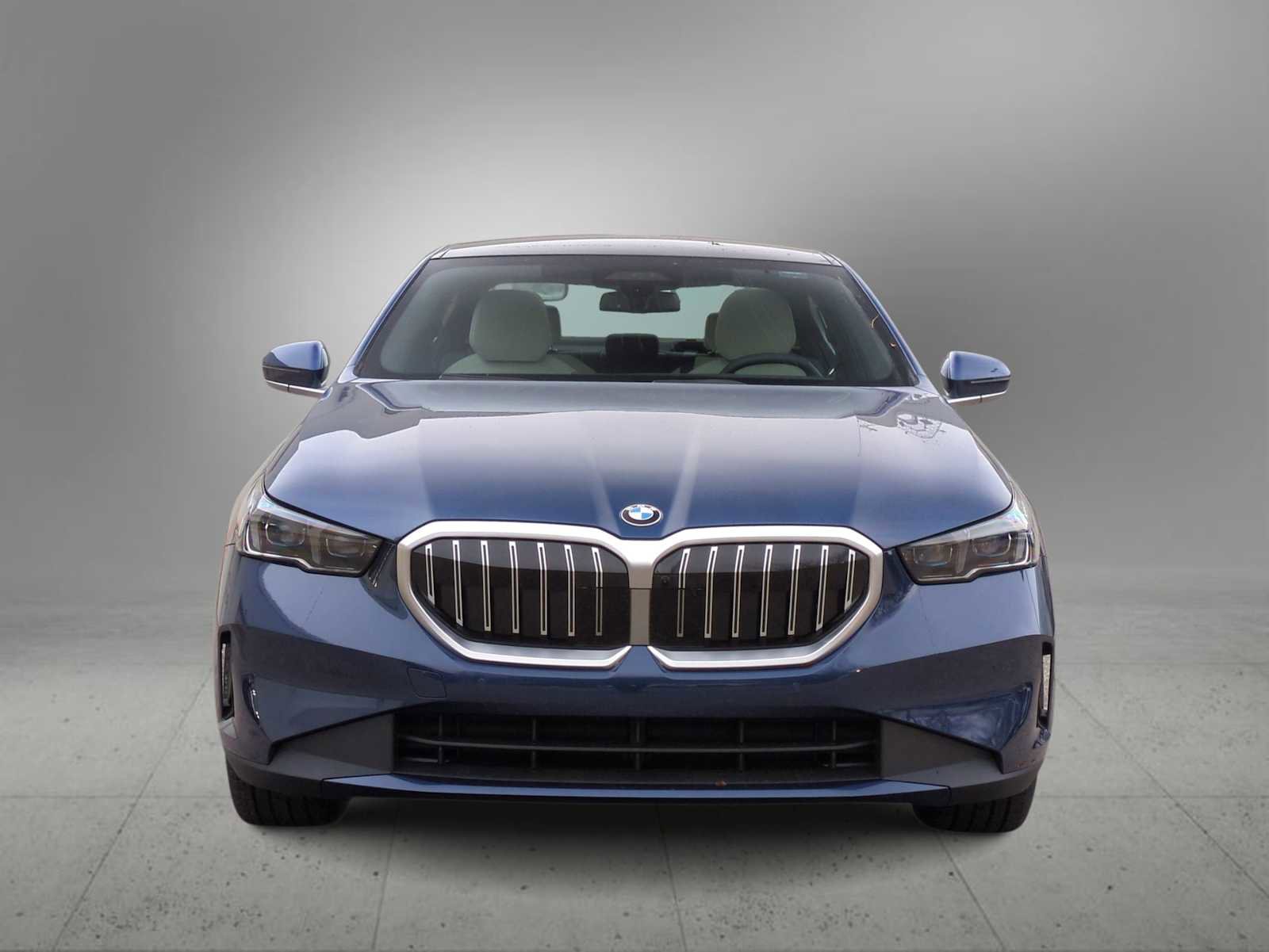 New 2026 BMW 540i xDrive image 3
