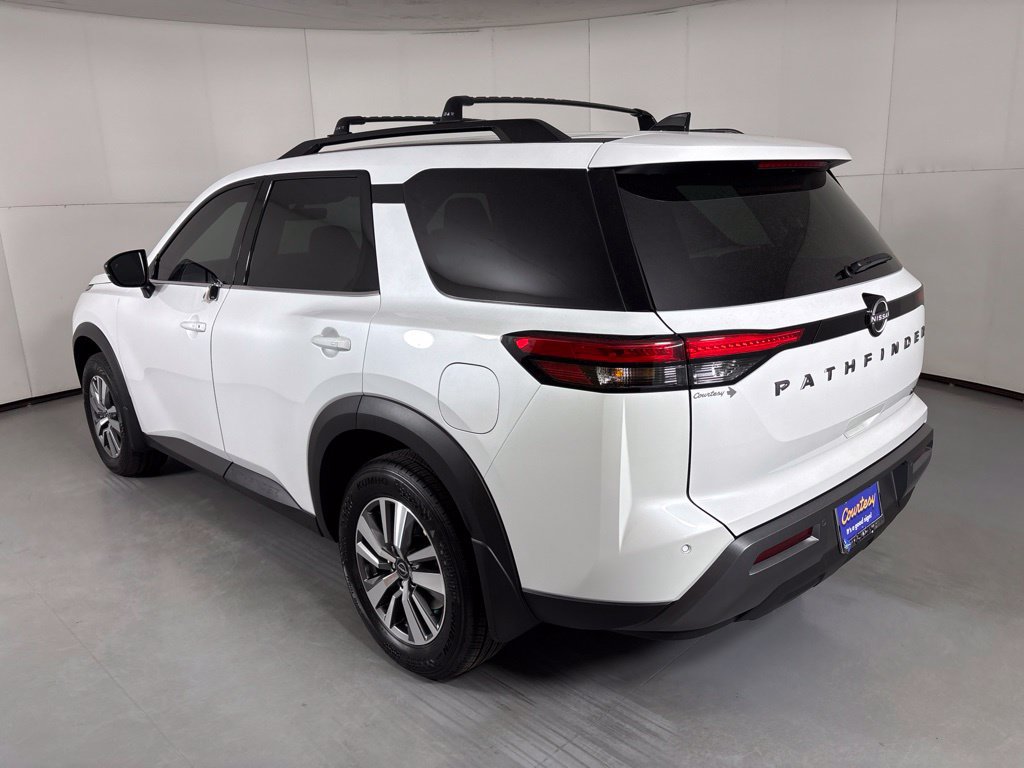 New 2026 Nissan Pathfinder SL FWD image 6