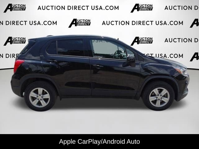 Used 2020 Chevrolet Trax LS w/ Tint and Cruise Package image 16