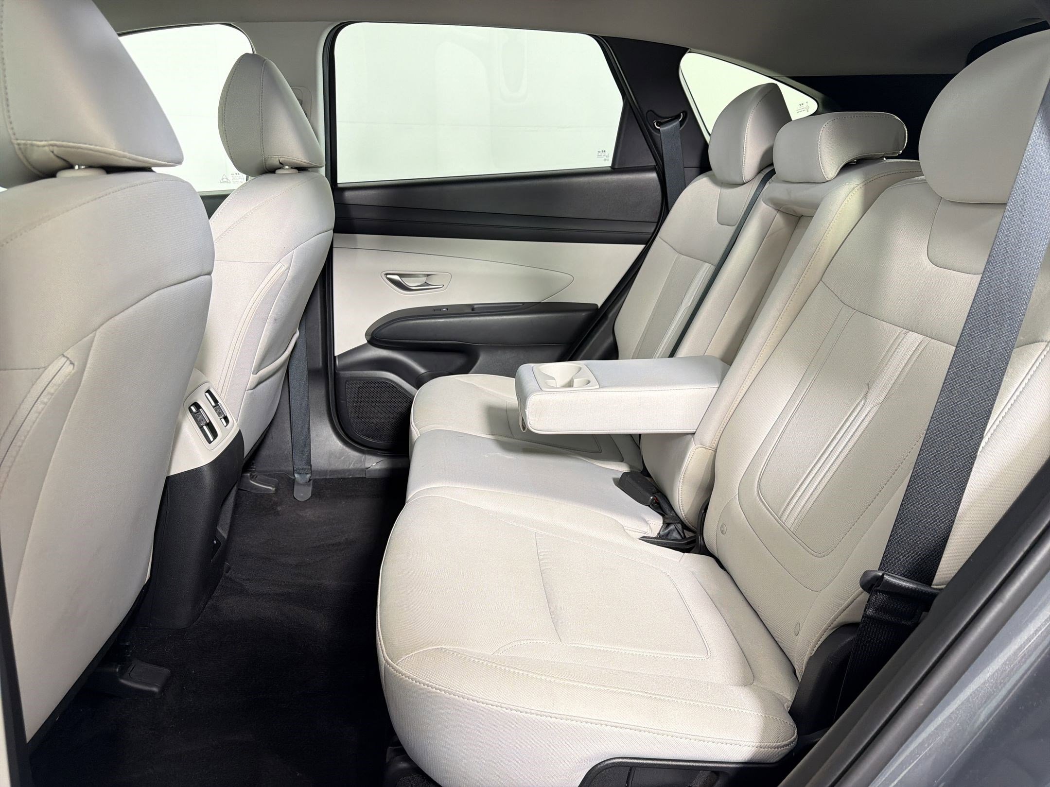 Used 2025 Hyundai Tucson SEL image 13