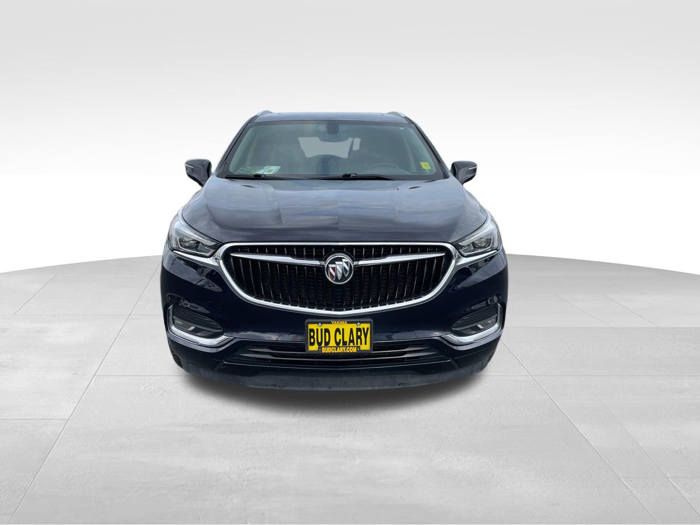 Used 2020 Buick Enclave Essence w/ Sound and Sites Package AWD/4WD image 9