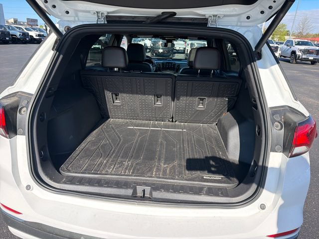 Used 2023 Chevrolet Equinox RS w/ RS Leather Package AWD/4WD image 27