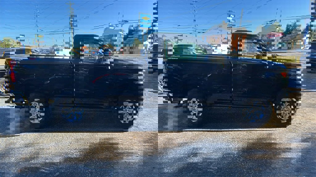 New 2025 Chevrolet Silverado 1500 W/T w/ WT Safety Package image 4