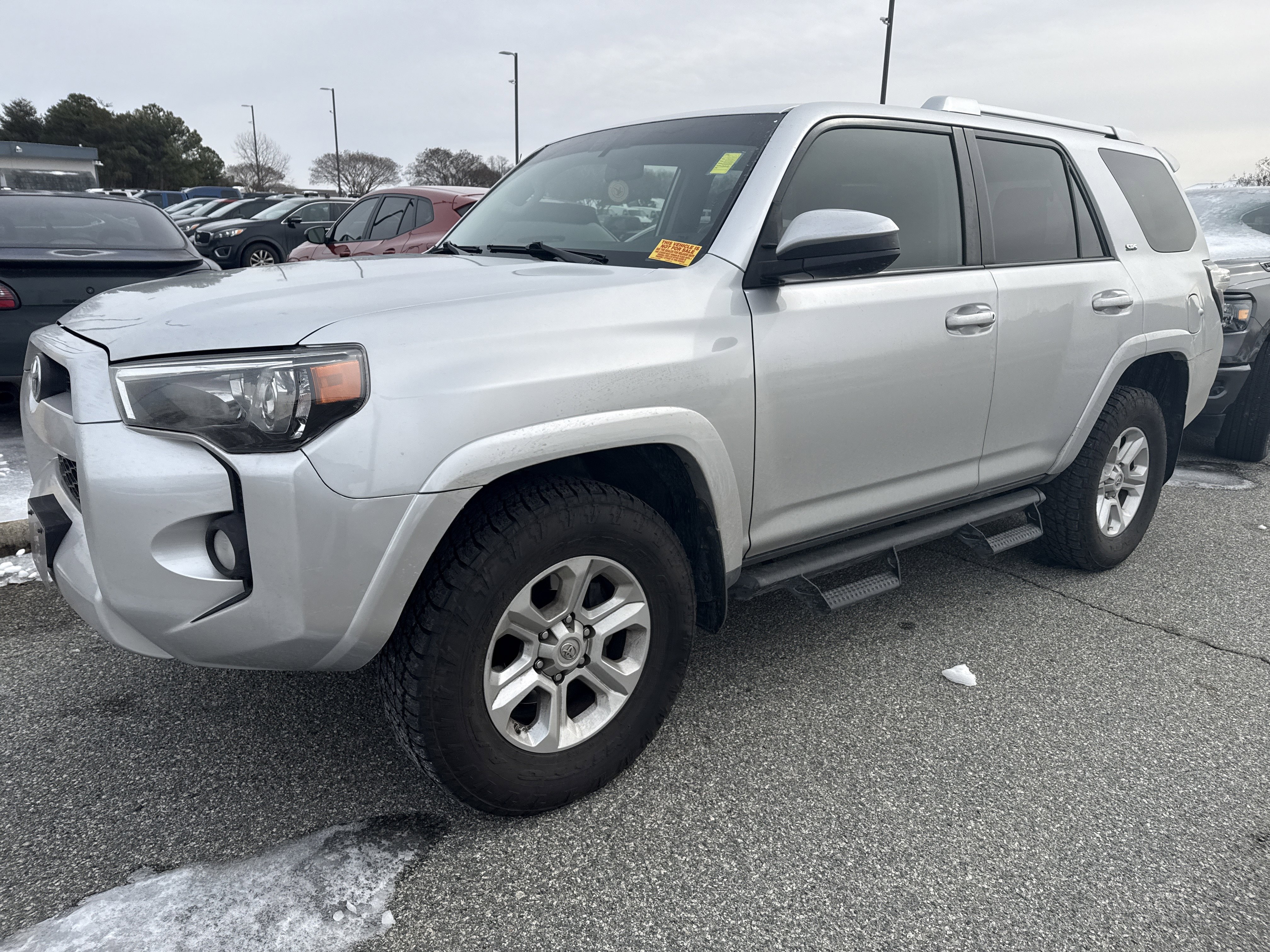 Used 2016 Toyota 4Runner SR5 image 5