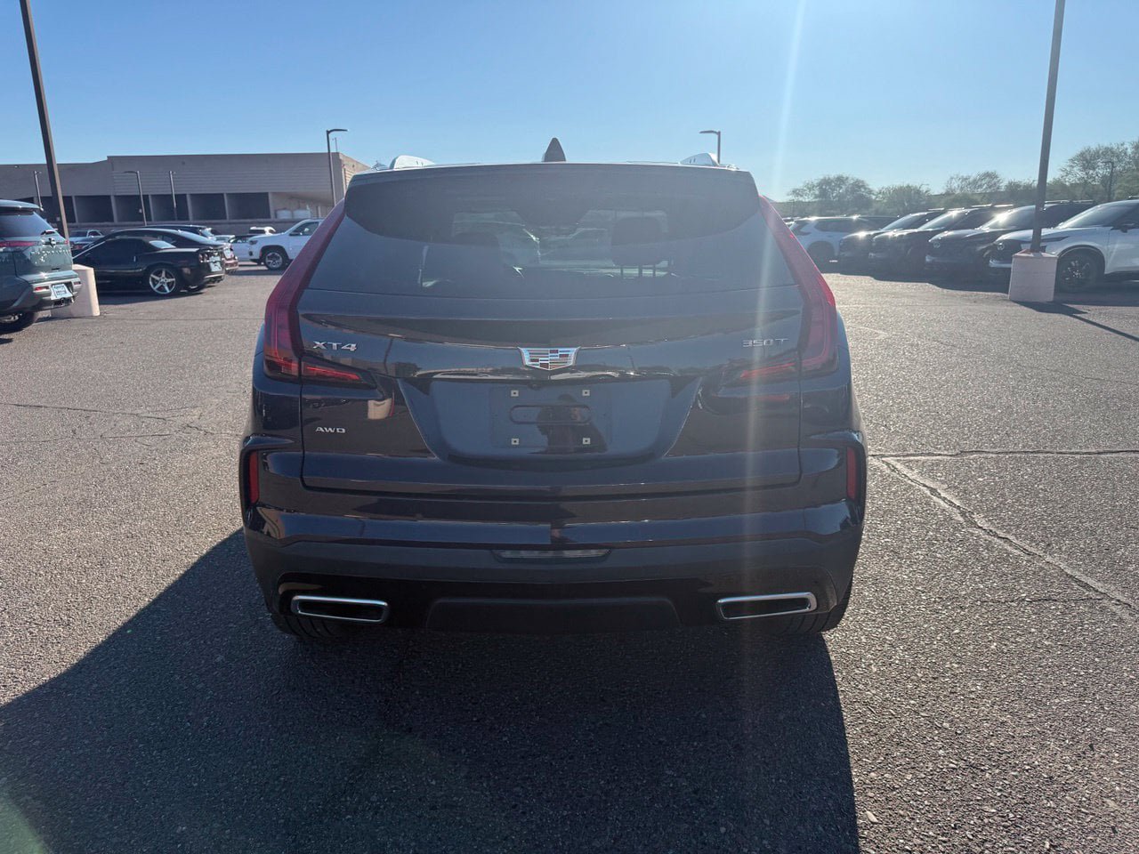 Used 2024 Cadillac XT4 Premium Luxury w/ Technology Package AWD/4WD image 6