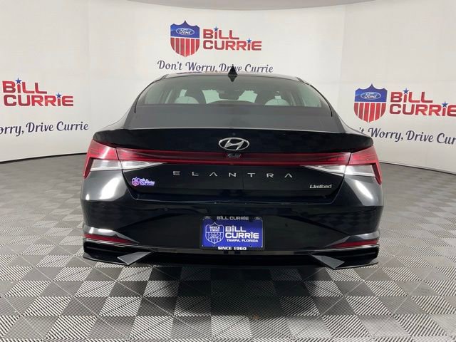 Used 2021 Hyundai Elantra Limited w/ Cargo Package image 4