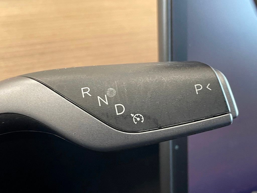 Used 2023 Tesla Model Y Long Range image 24