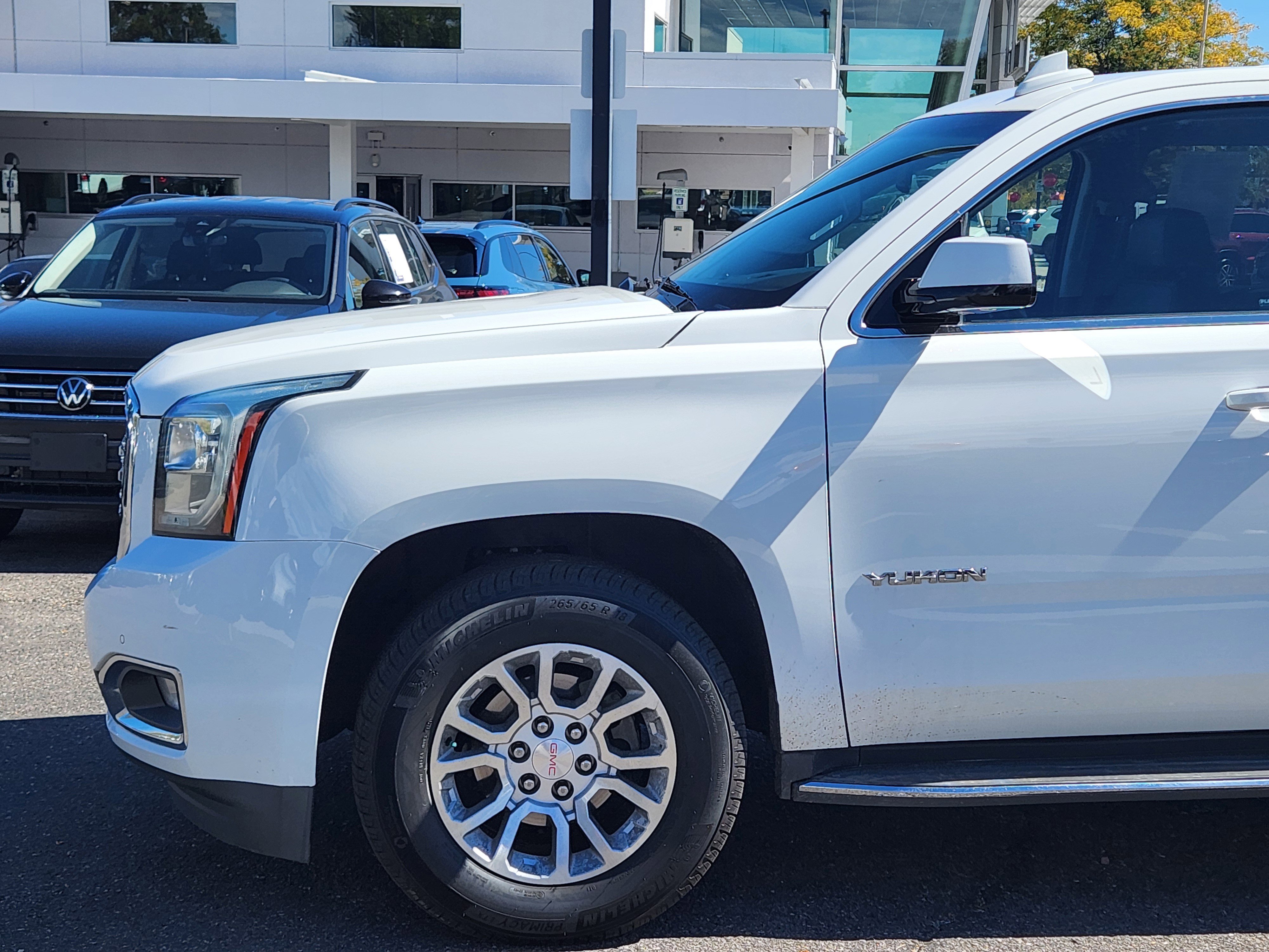 Used 2017 GMC Yukon SLT video 2