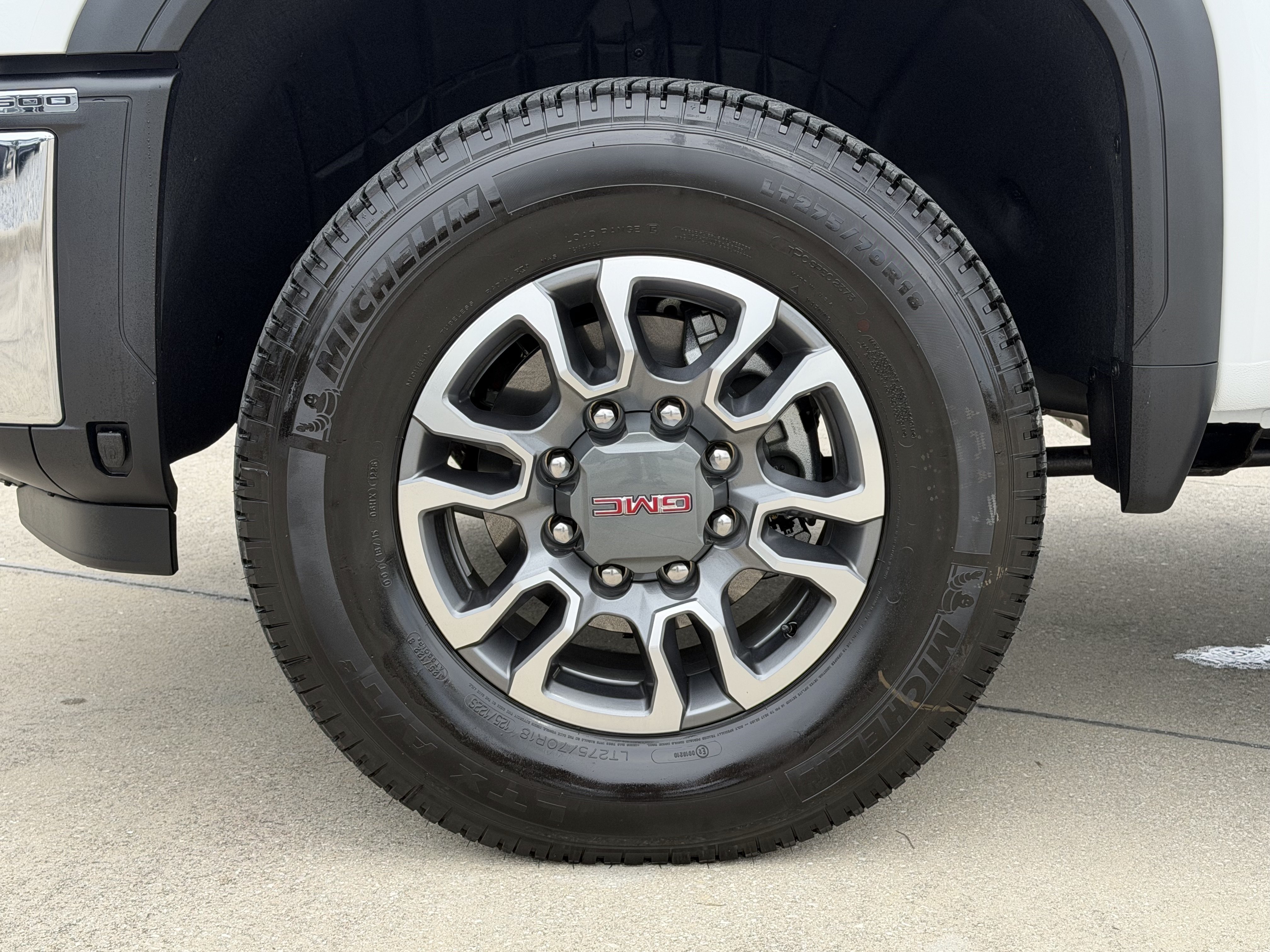 Used 2026 GMC Sierra 3500 SLT w/ SLT Convenience Package AWD/4WD image 33