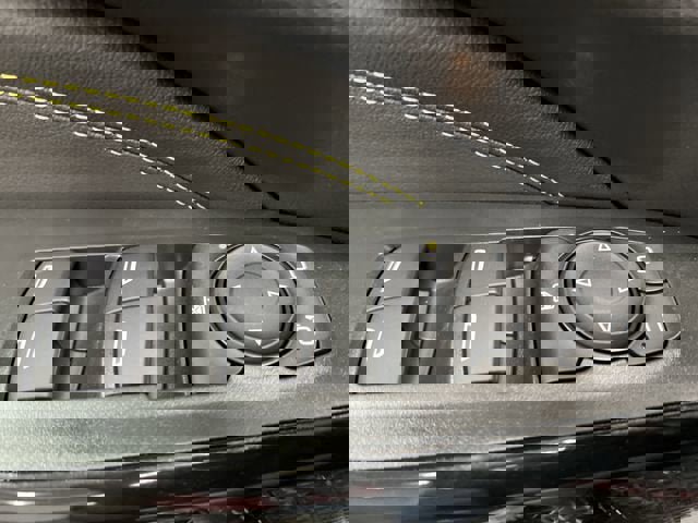 New 2026 Chevrolet Trax LT w/ Sunroof Package image 22