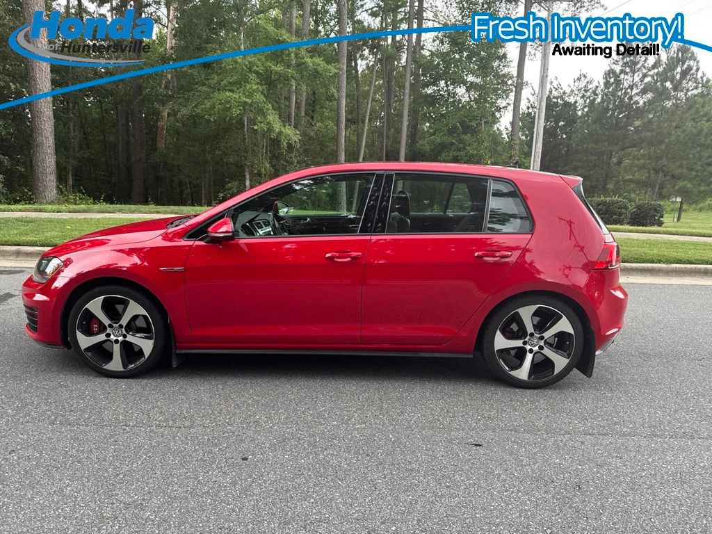 Used 2017 Volkswagen GTI SE FWD image 7