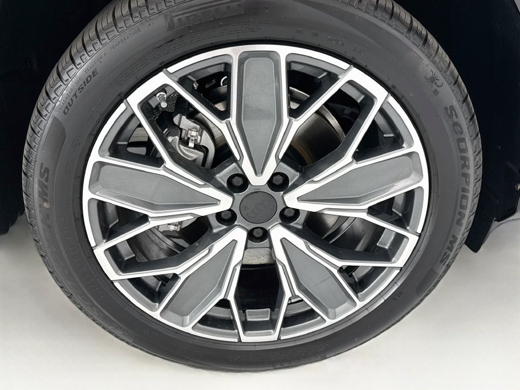 New 2026 Audi Q5 Premium Plus AWD/4WD image 31