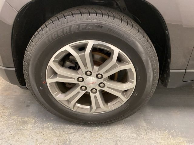 Used 2016 GMC Acadia SLT w/ Open Road Package AWD/4WD image 32